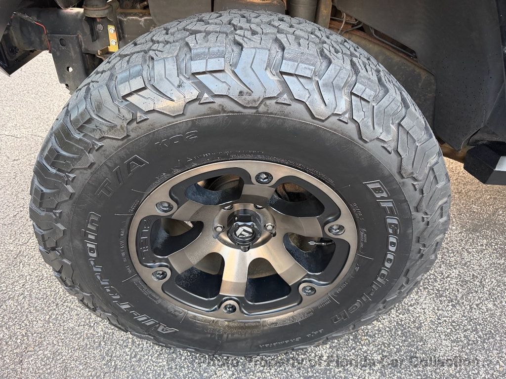 2015 Jeep Wrangler Sahara 4WD Hardtop Convertible - 22992286 - 57