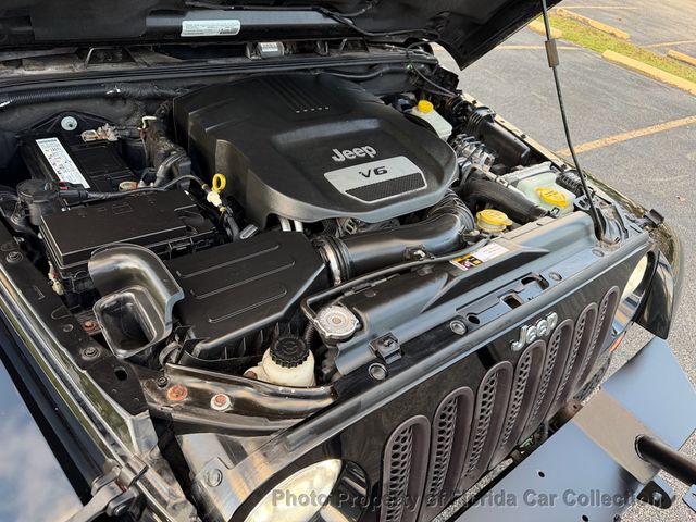 2015 Jeep Wrangler Sahara 4WD Hardtop Convertible - 22992286 - 62