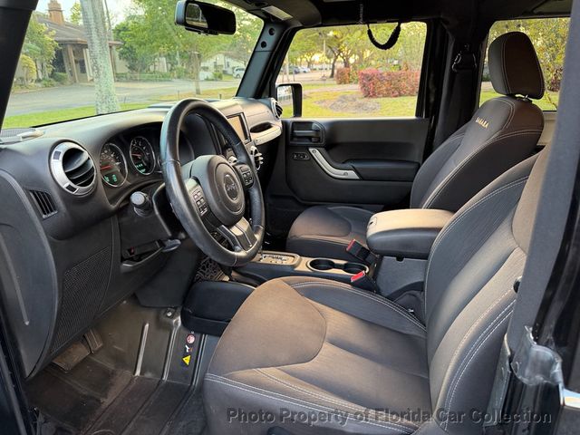 2015 Jeep Wrangler Sahara 4WD Hardtop Convertible - 22992286 - 6