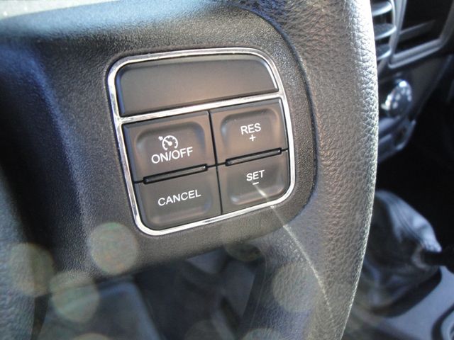 2015 Jeep Wrangler SPORT-PKG, 1-OWNER, SOUTHERN-JEEP, 6-SPD, LOW MI, MINT-COND! - 22915761 - 47