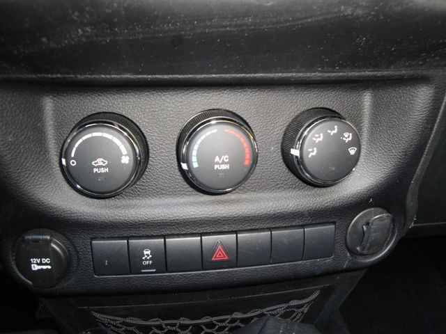 2015 Jeep Wrangler SPORT-PKG, 1-OWNER, SOUTHERN-JEEP, 6-SPD, LOW MI, MINT-COND! - 22915761 - 48