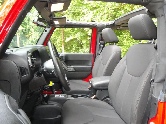 2015 Jeep Wrangler SPORT-S PKG, AUTO, 1-OWNER, LOADED, LOW-MI, MINT-COND!! - 23058849 - 31