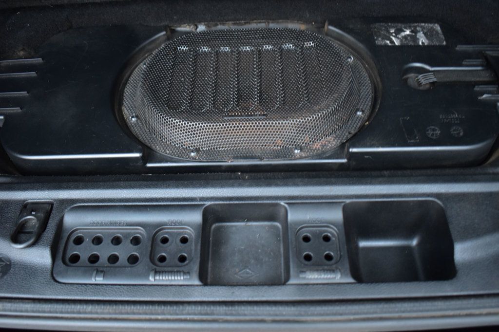 2015 Jeep Wrangler Unlimited 4WD 4dr Altitude - 23060560 - 33