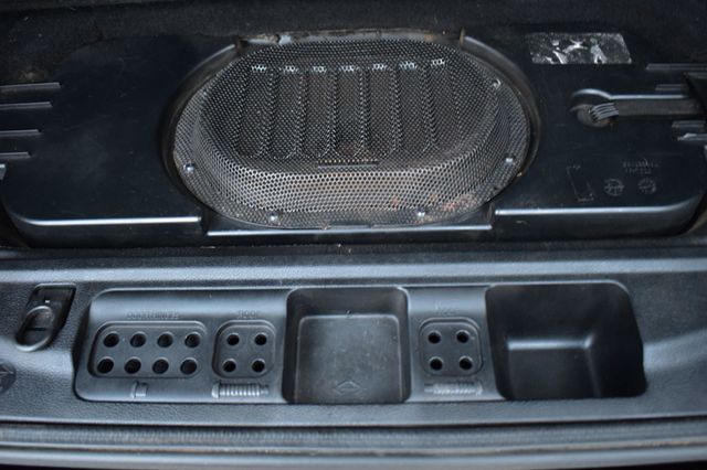 2015 Jeep Wrangler Unlimited 4WD 4dr Altitude - 23060560 - 33