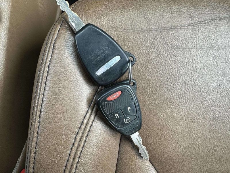 2015 Jeep Wrangler Unlimited 4WD 4dr Altitude - 22983734 - 32