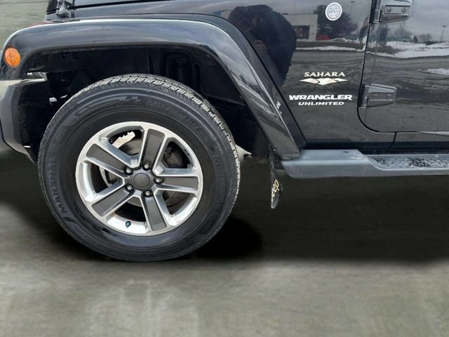 2015 Jeep Wrangler Unlimited 4WD 4dr Altitude - 22983734 - 33