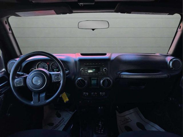 2015 Jeep Wrangler Unlimited 4WD 4dr Freedom Edition - 22942562 - 15