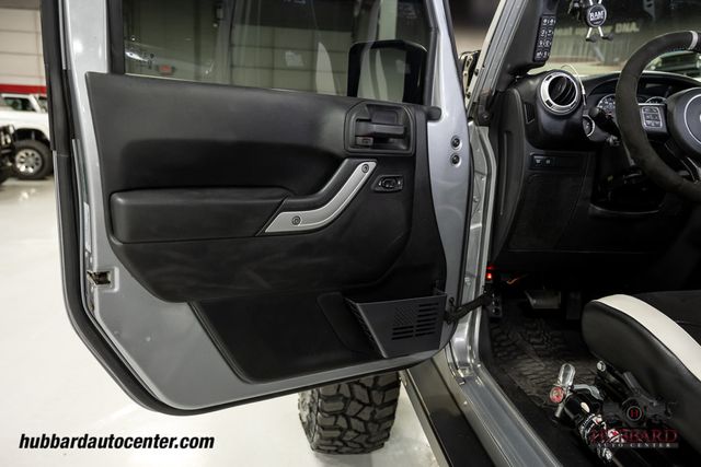 2015 Jeep Wrangler Unlimited 4WD 4dr Rubicon - 22975542 - 15