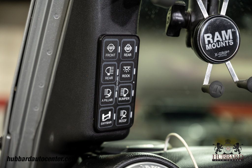 2015 Jeep Wrangler Unlimited 4WD 4dr Rubicon - 22975542 - 22