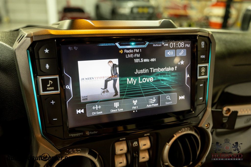 2015 Jeep Wrangler Unlimited 4WD 4dr Rubicon - 22975542 - 26