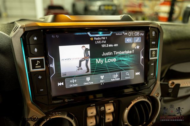 2015 Jeep Wrangler Unlimited 4WD 4dr Rubicon - 22975542 - 26