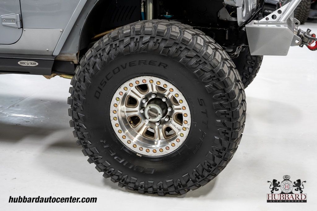 2015 Jeep Wrangler Unlimited 4WD 4dr Rubicon - 22975542 - 35