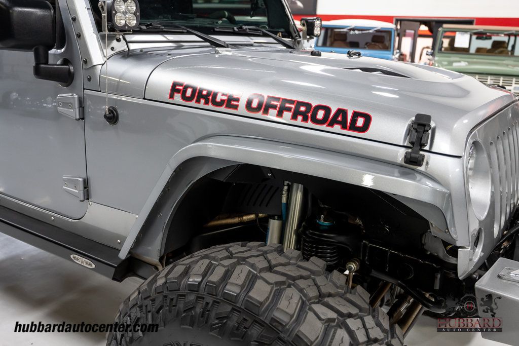 2015 Jeep Wrangler Unlimited 4WD 4dr Rubicon - 22975542 - 37