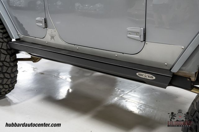 2015 Jeep Wrangler Unlimited 4WD 4dr Rubicon - 22975542 - 39