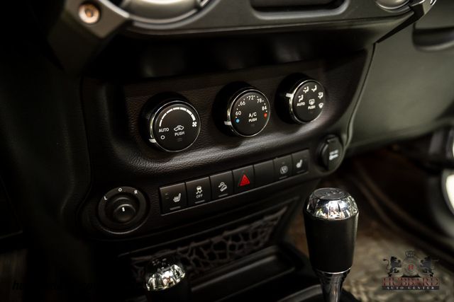 2015 Jeep Wrangler Unlimited 4WD 4dr Rubicon - 22975542 - 65