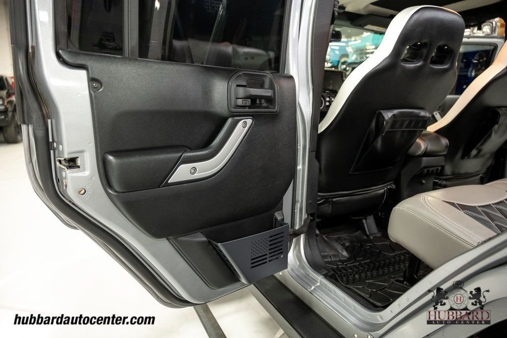 2015 Jeep Wrangler Unlimited 4WD 4dr Rubicon - 22975542 - 86