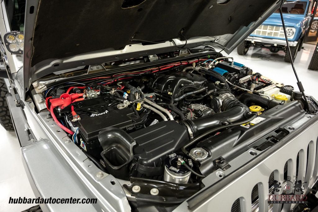 2015 Jeep Wrangler Unlimited 4WD 4dr Rubicon - 22975542 - 94