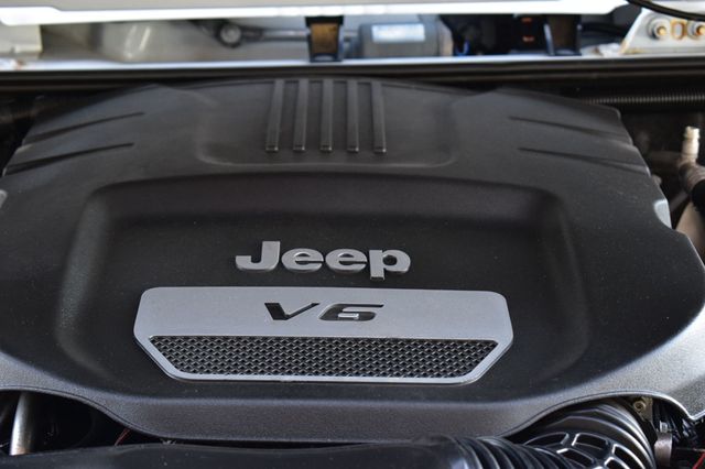 2015 Jeep Wrangler Unlimited 4WD 4dr Rubicon - 22986088 - 12