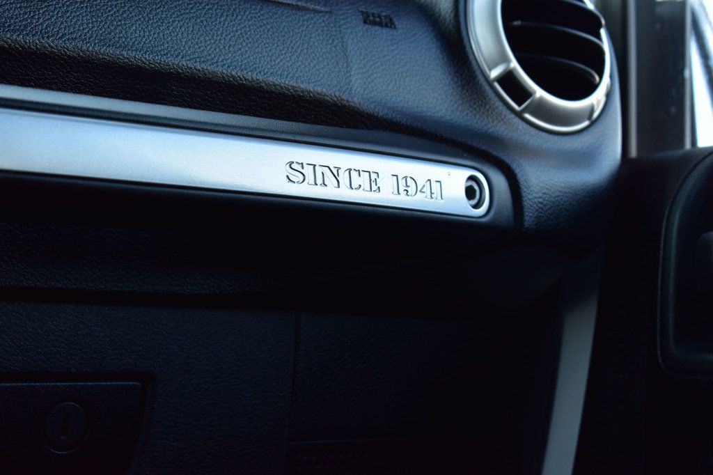 2015 Jeep Wrangler Unlimited 4WD 4dr Rubicon - 22986088 - 36