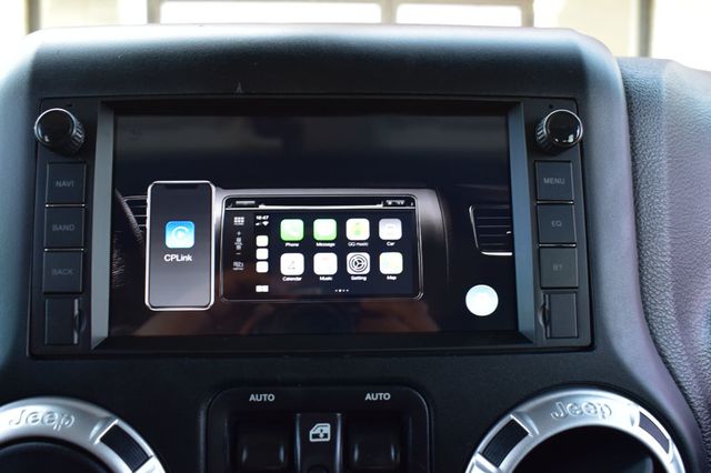 2015 Jeep Wrangler Unlimited 4WD 4dr Rubicon - 22986088 - 40