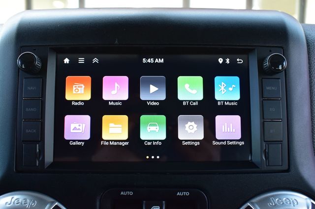 2015 Jeep Wrangler Unlimited 4WD 4dr Rubicon - 22986088 - 42