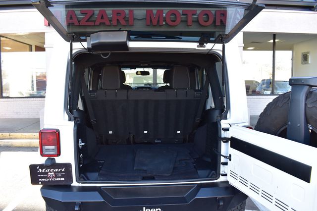 2015 Jeep Wrangler Unlimited 4WD 4dr Rubicon - 22986088 - 49