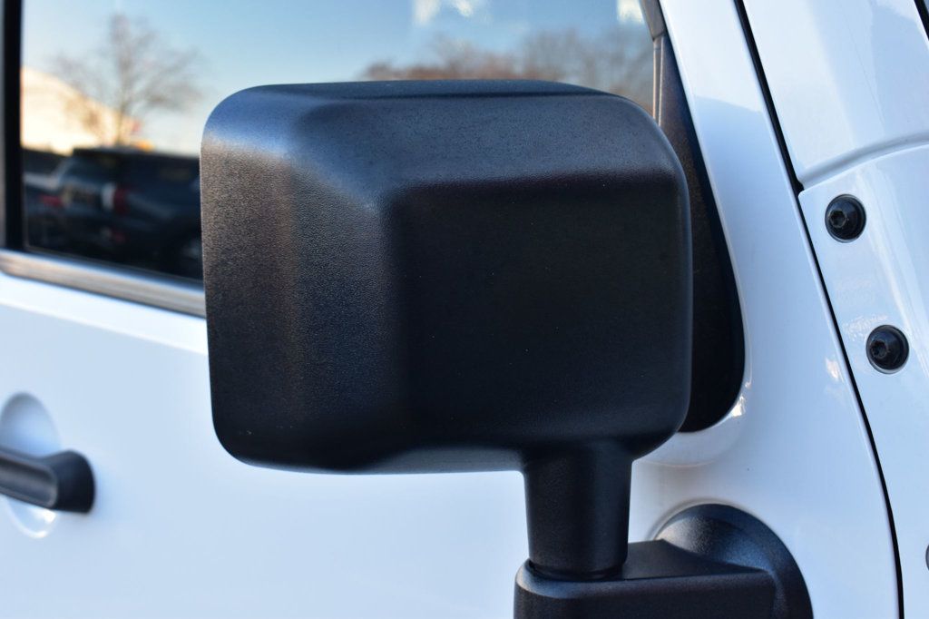 2015 Jeep Wrangler Unlimited 4WD 4dr Rubicon - 22986088 - 54