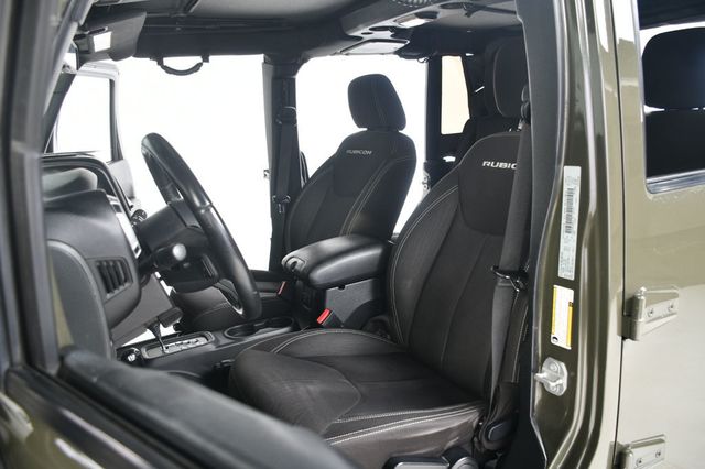 2015 Jeep Wrangler Unlimited 4WD 4dr Rubicon - 22918998 - 30