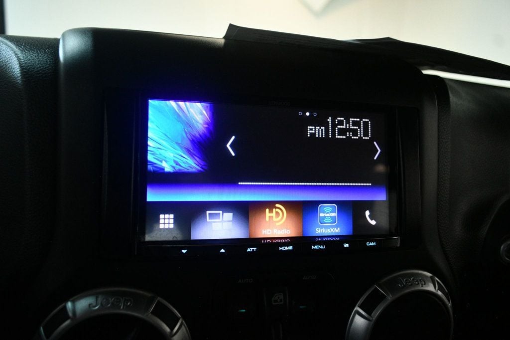 2015 Jeep Wrangler Unlimited 4WD 4dr Rubicon - 22918998 - 5