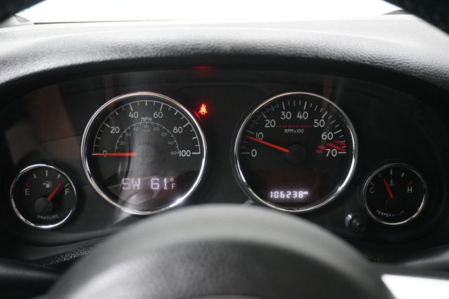 2015 Jeep Wrangler Unlimited 4WD 4dr Rubicon Hard Rock - 22939500 - 17