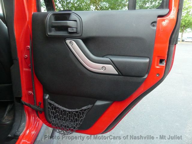2015 Jeep Wrangler Unlimited 4WD 4dr Rubicon Hard Rock - 23022672 - 19