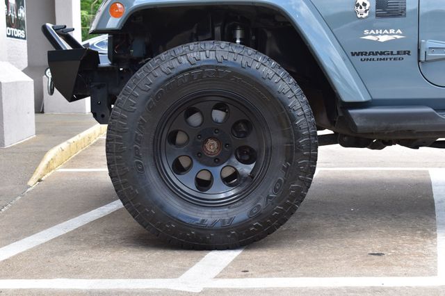 2015 Jeep Wrangler Unlimited 4WD 4dr Sahara - 23037905 - 9