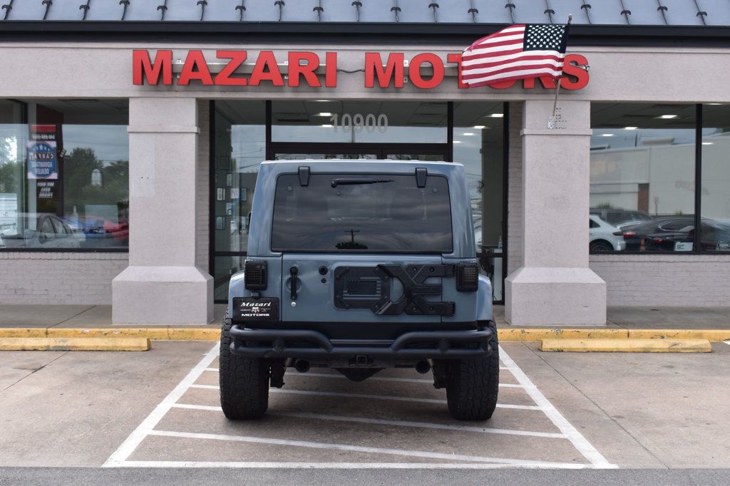 2015 Jeep Wrangler Unlimited 4WD 4dr Sahara - 23037905 - 8