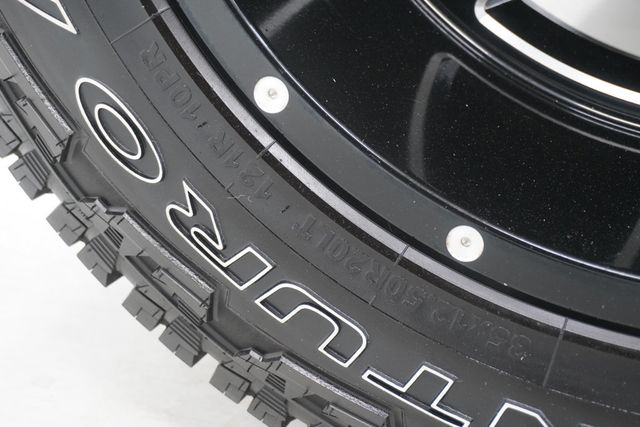 2015 Jeep Wrangler Unlimited 4WD 4dr Sahara - 23006082 - 24