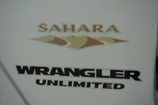 2015 Jeep Wrangler Unlimited 4WD 4dr Sahara - 23006082 - 7