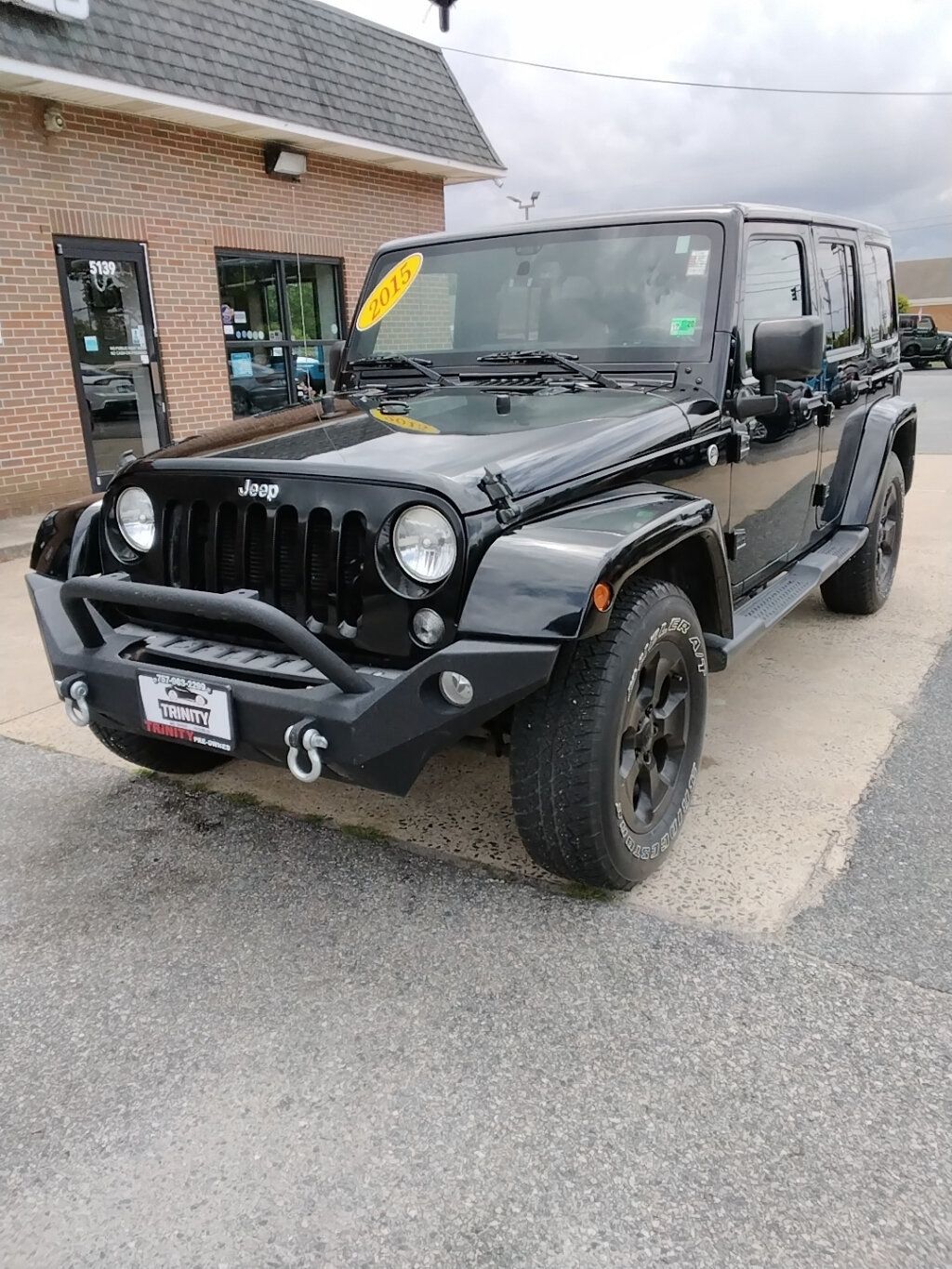 2015 Jeep Wrangler Unlimited 4WD 4dr Sahara - 23043135 | Video 1
