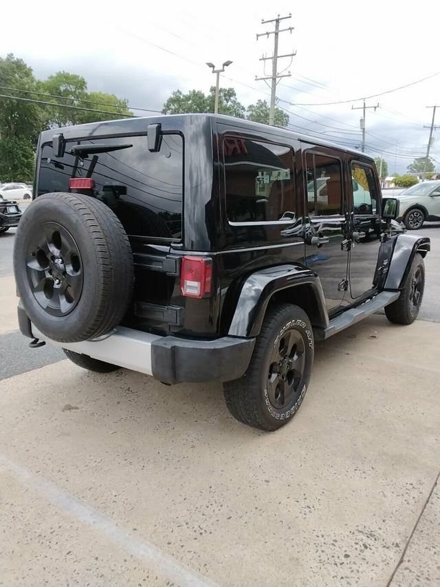 2015 Jeep Wrangler Unlimited 4WD 4dr Sahara - 23043135 - 3