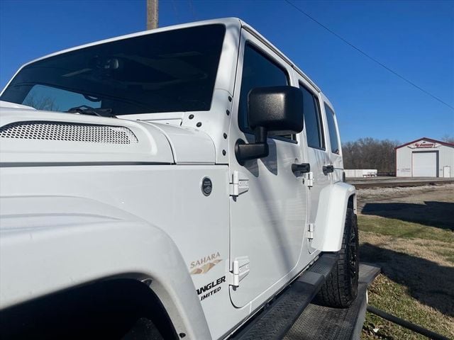 2015 Jeep Wrangler Unlimited 4WD 4dr Sahara - 22972225 - 4