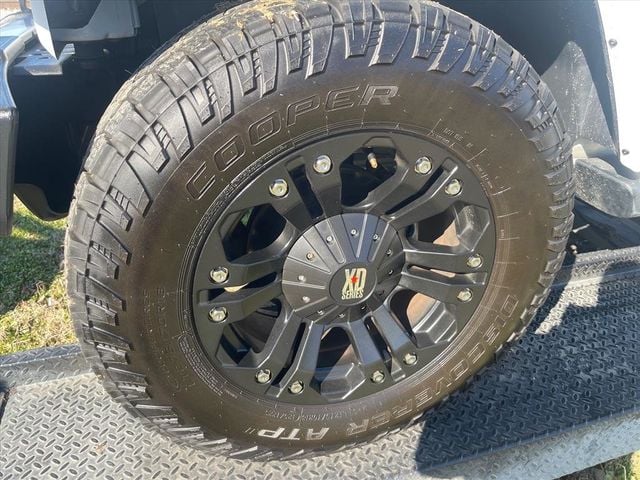 2015 Jeep Wrangler Unlimited 4WD 4dr Sahara - 22972225 - 5