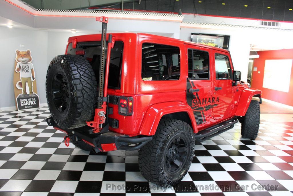 2015 Jeep Wrangler Unlimited Sahara photo 4