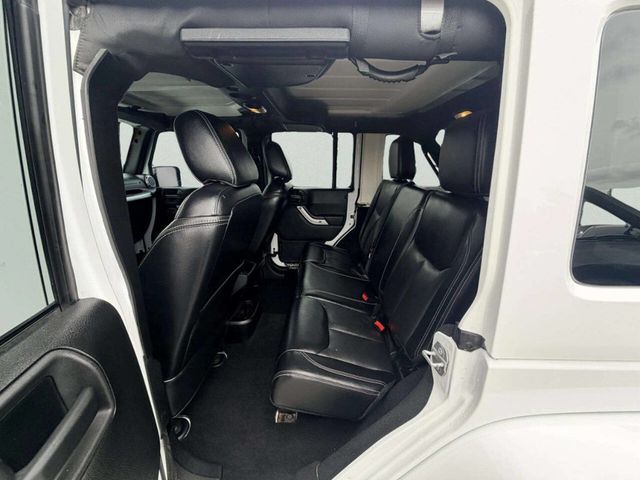 2015 Jeep Wrangler Unlimited 4WD 4dr Sahara - 23018669 - 20