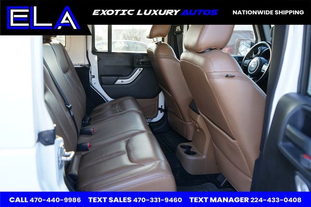 2015 Jeep Wrangler Unlimited 4WD 4dr Sahara - 22994409 - 10