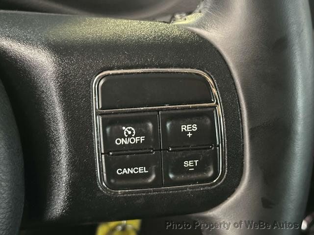 2015 Jeep Wrangler Unlimited 4WD 4dr Sahara - 22536673 - 18