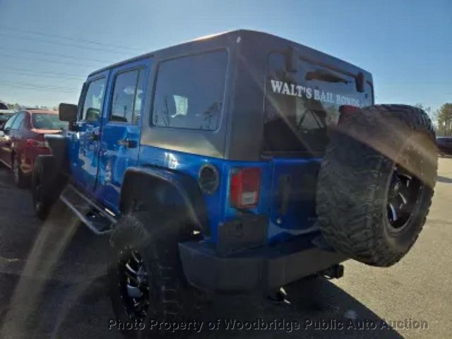 2015 Jeep Wrangler Unlimited 4WD 4dr Sport - 22991556 - 3
