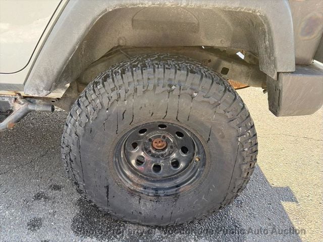 2015 Jeep Wrangler Unlimited 4WD 4dr Sport - 22993993 - 18