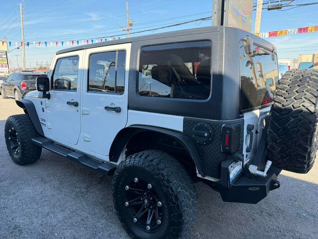 2015 Jeep Wrangler Unlimited 4WD 4dr Sport - 22989310 - 11