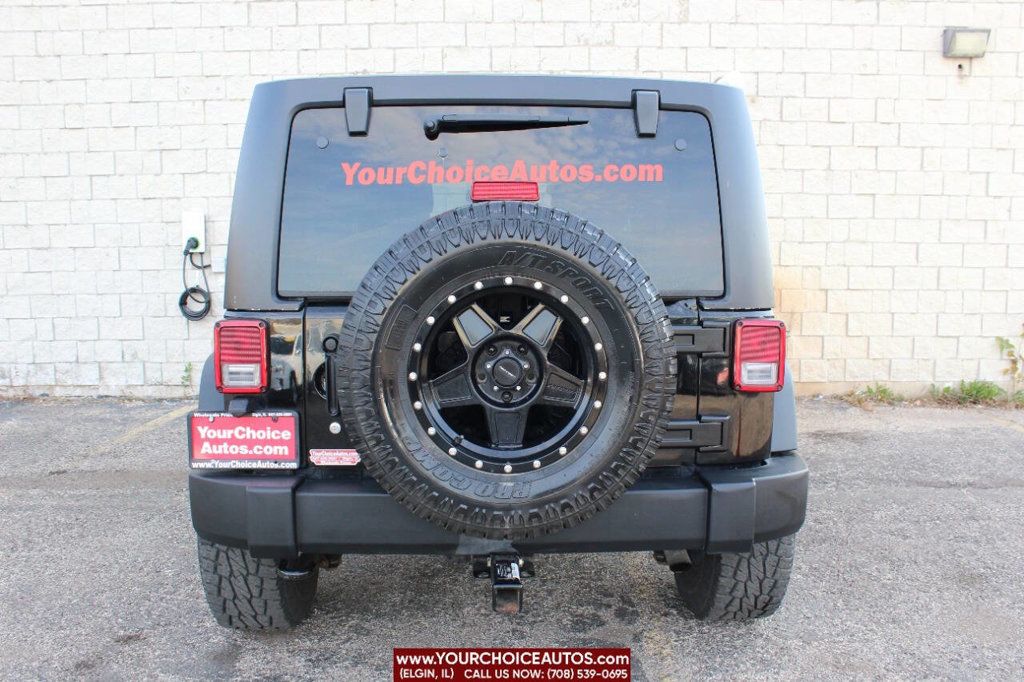 2015 Jeep Wrangler Unlimited 4WD 4dr Sport - 22651418 - 17