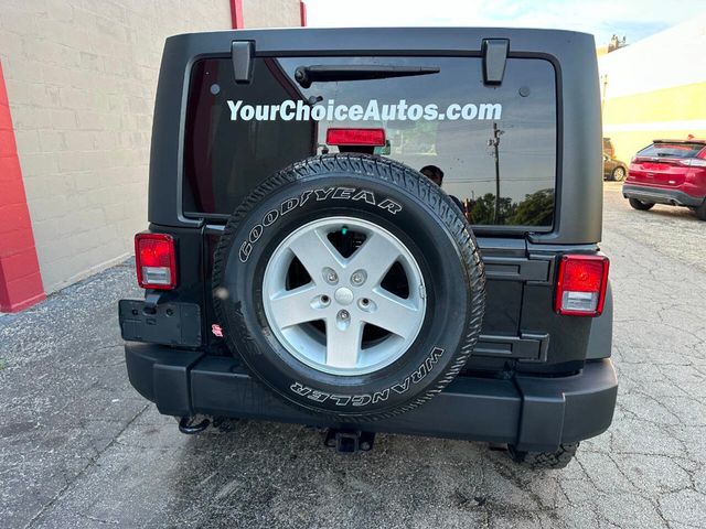2015 Jeep Wrangler Unlimited 4WD 4dr Sport - 22884314 - 3