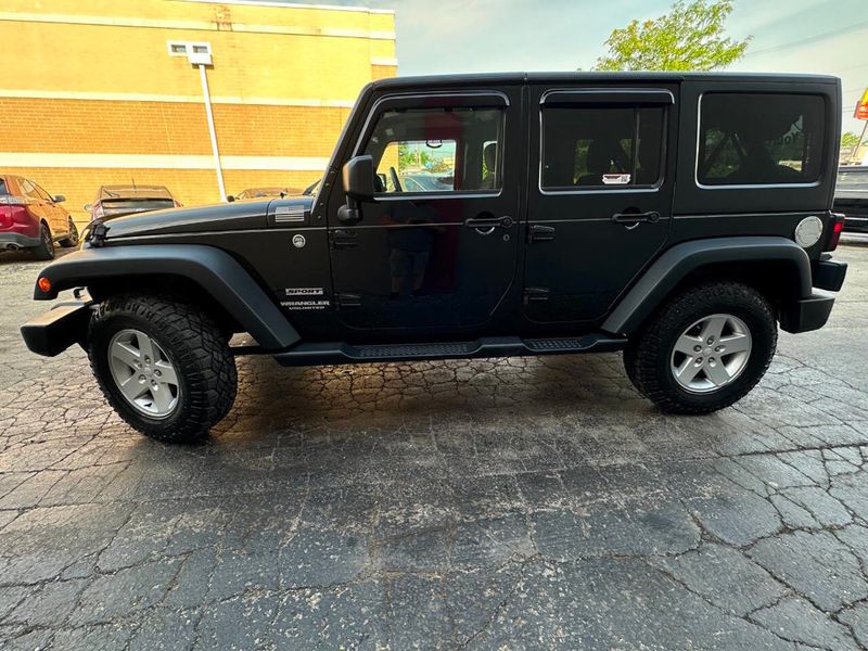2015 Jeep Wrangler Unlimited 4WD 4dr Sport - 22884314 - 45