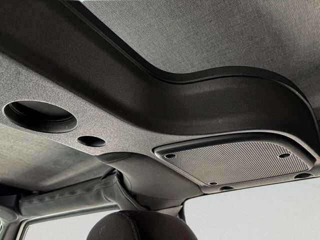 2015 Jeep Wrangler Unlimited 4WD 4dr Sport - 22956375 - 36